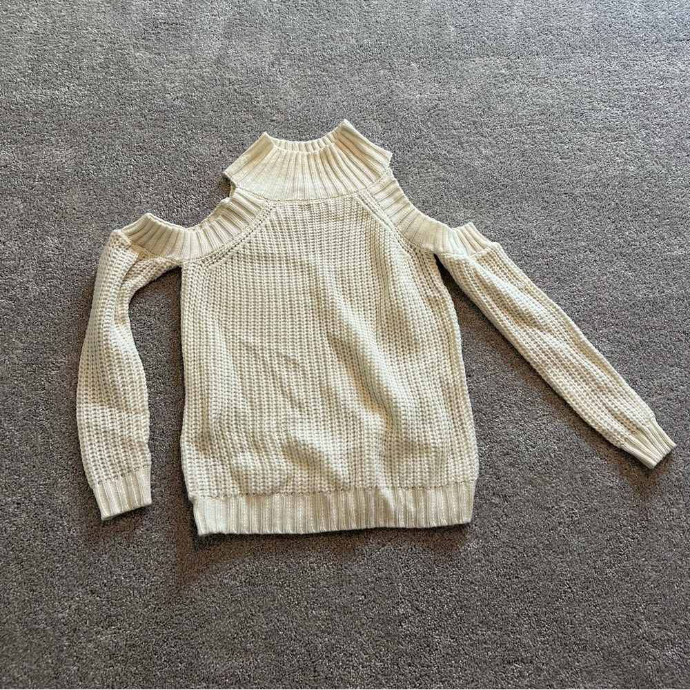 Miracle USA cold sweater top